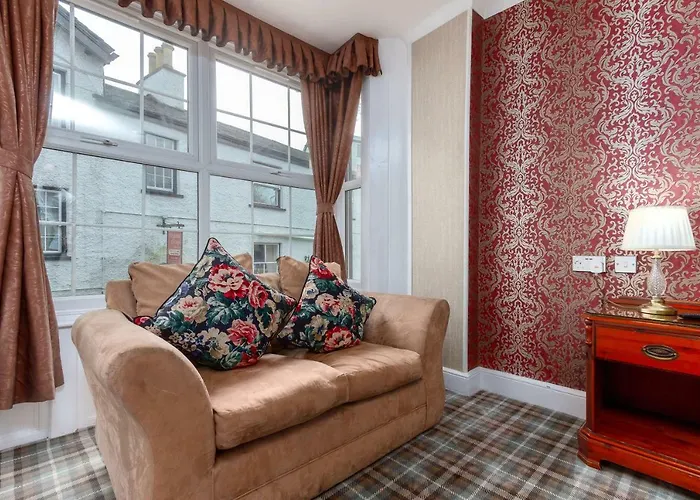 Bed & Breakfast Field House