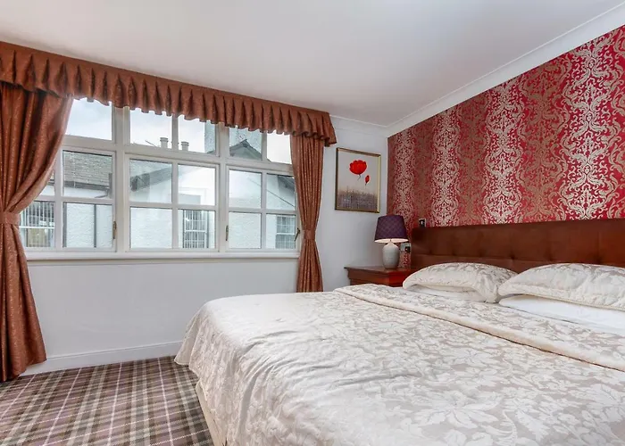 Field House 3* Windermere