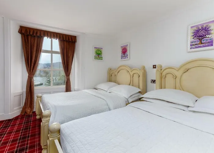 Field House Bed & Breakfast